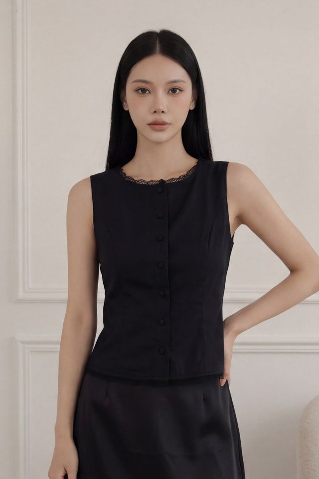 LEONIE LACE TOP (BLACK)
