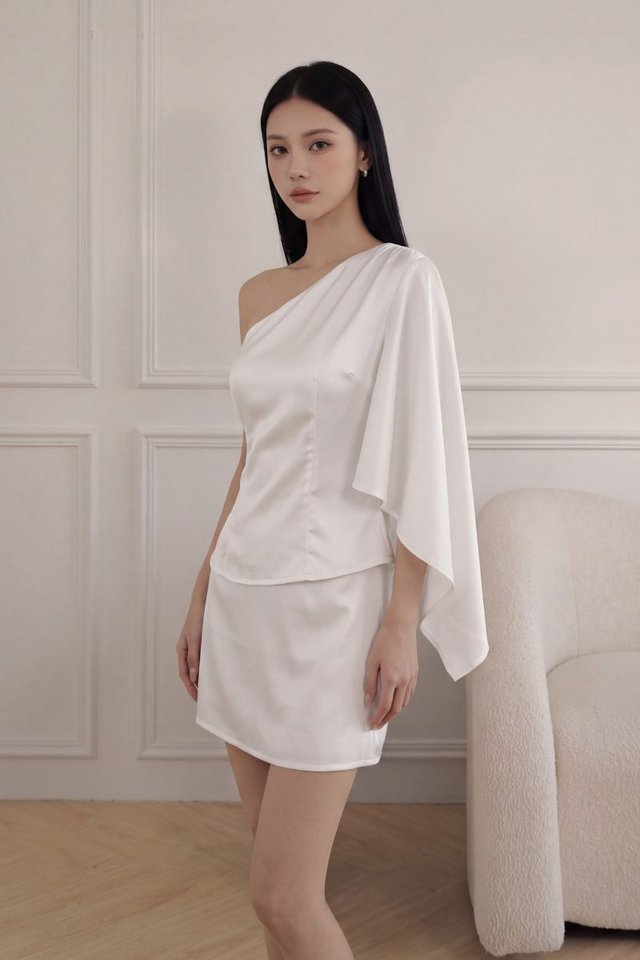TERESA TOGA PADDED TOP (WHITE)