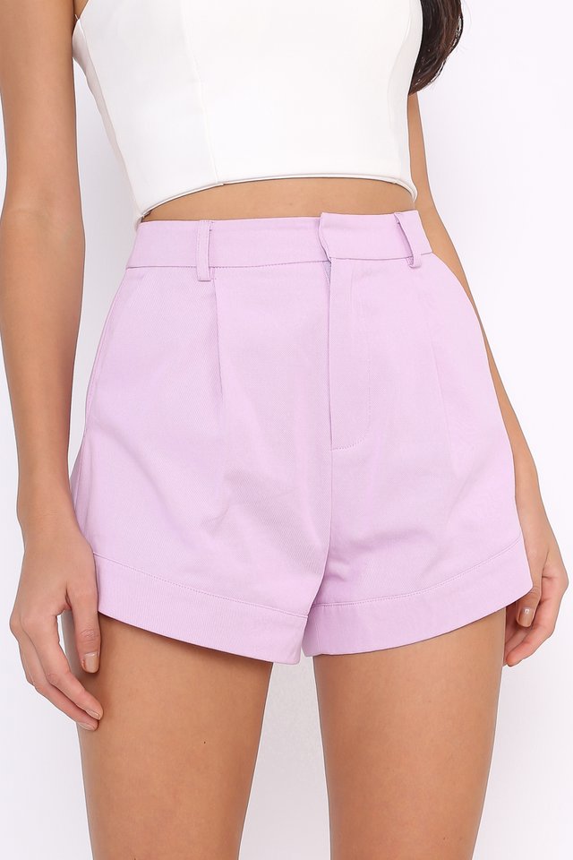 CHARLIE CURVED HEM SHORTS (LILAC)