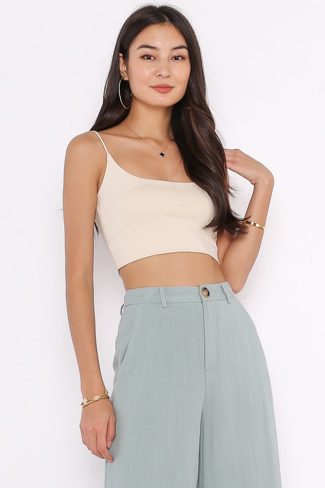 *BACKORDER* WINNIE WIDE U-NECK TOP (MILK TEA)