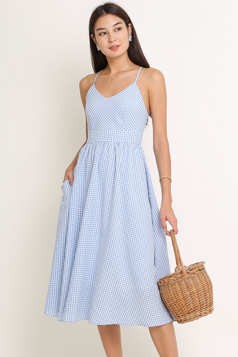 White and blue deals gingham dress