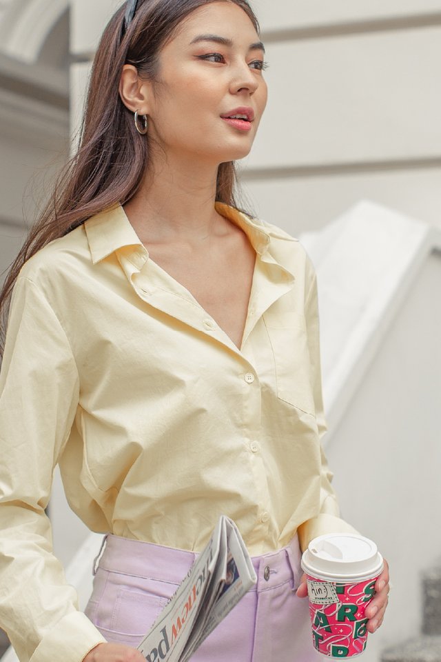 BARRY BUTTON TOP (PASTEL YELLOW)