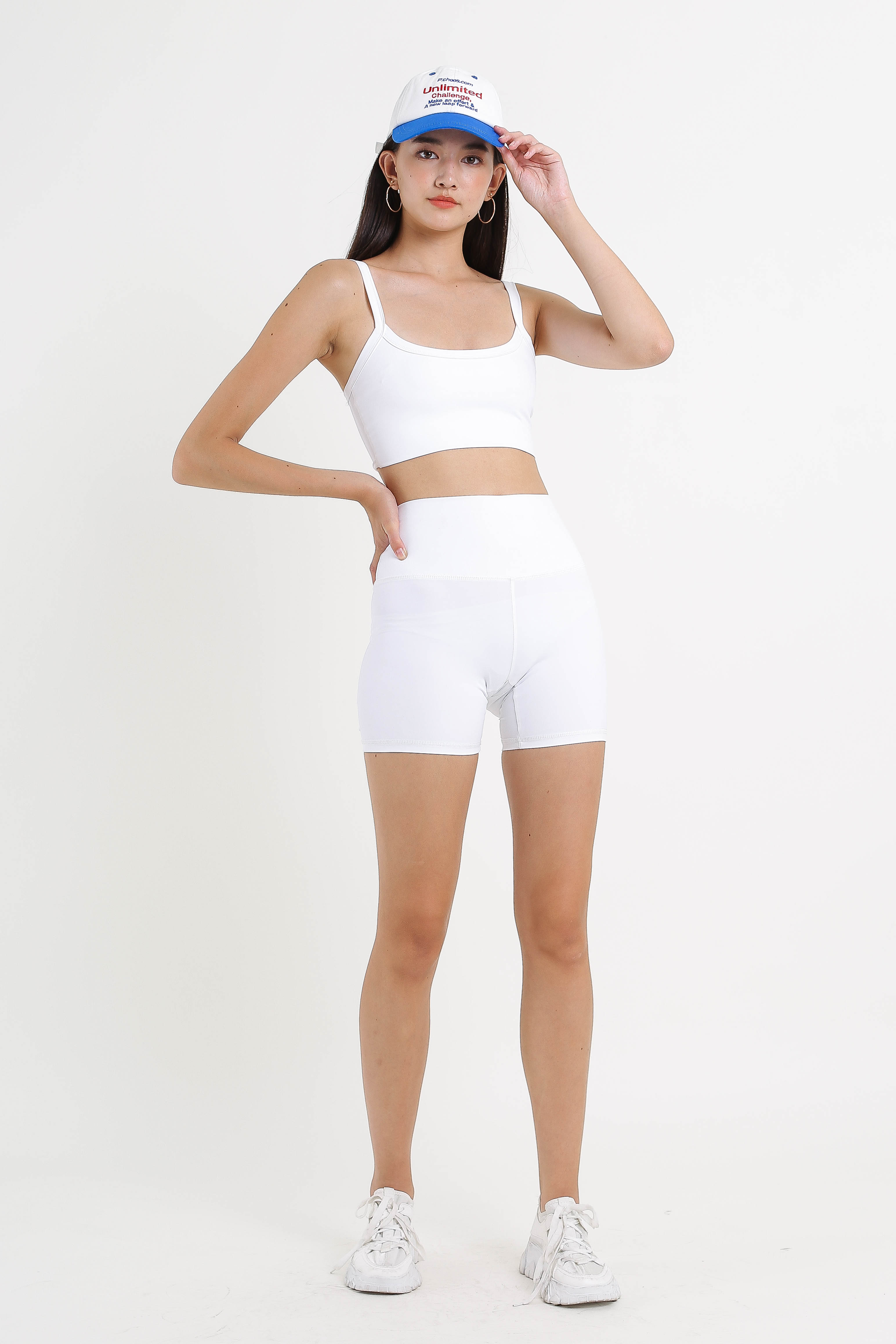 BOOTY BIKER SHORTS (WHITE)