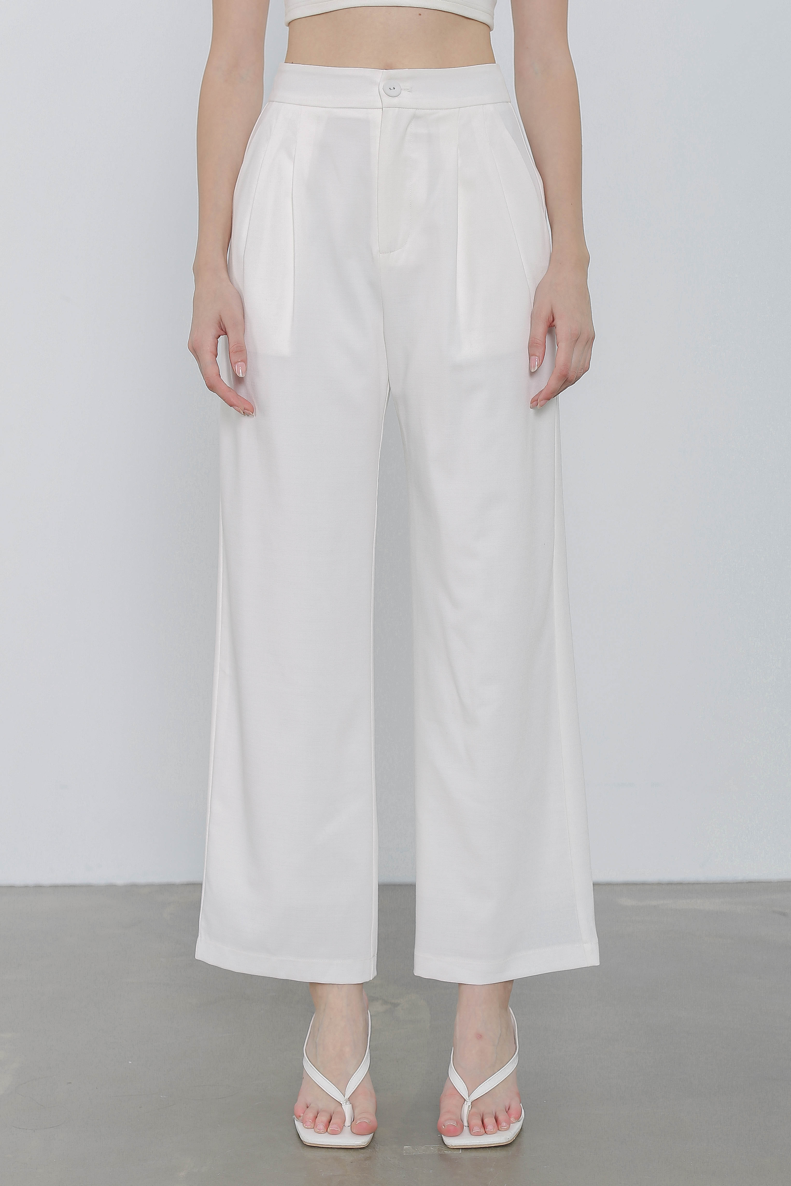 BILLY BUTTON PLEATED PANTS (WHITE)